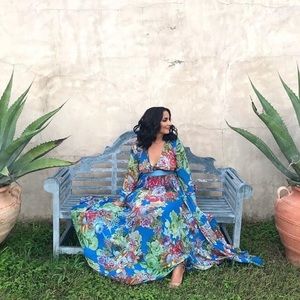 Meet your Posher, Zoraida